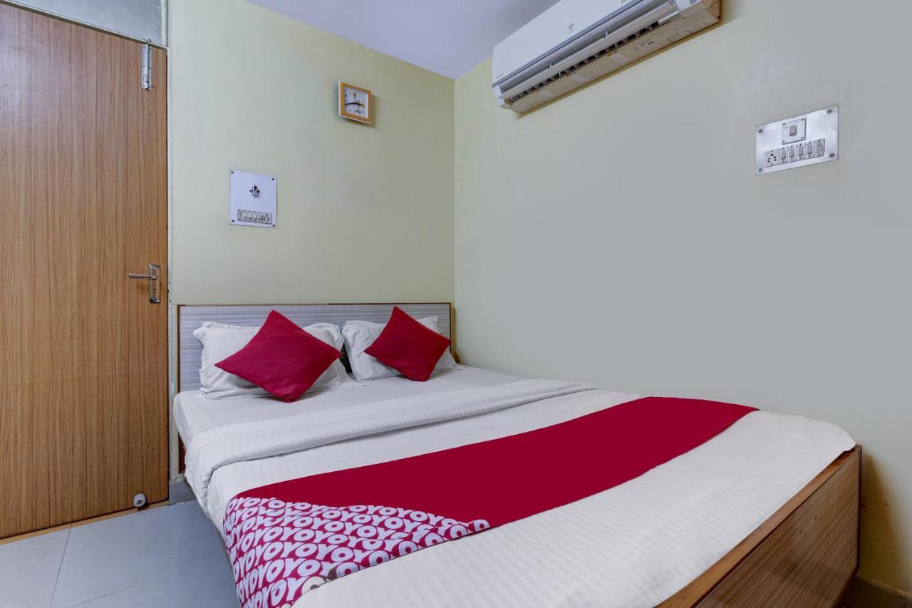 Oyo Hotel Satguru Jamshedpur Εξωτερικό φωτογραφία
